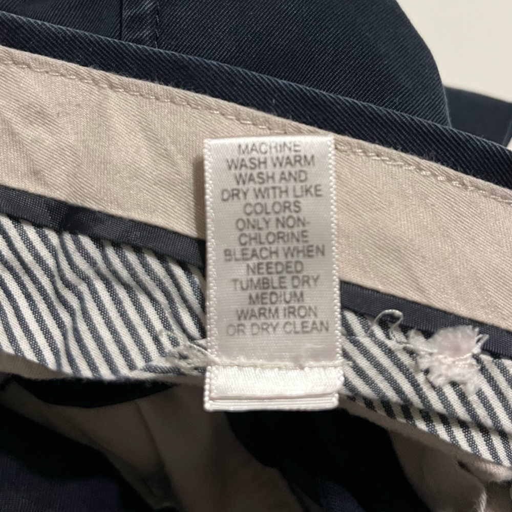 Banana Republic Gavin Chinos Men's 36 x 34 Navy Casual Pants - Picture 3 of 6